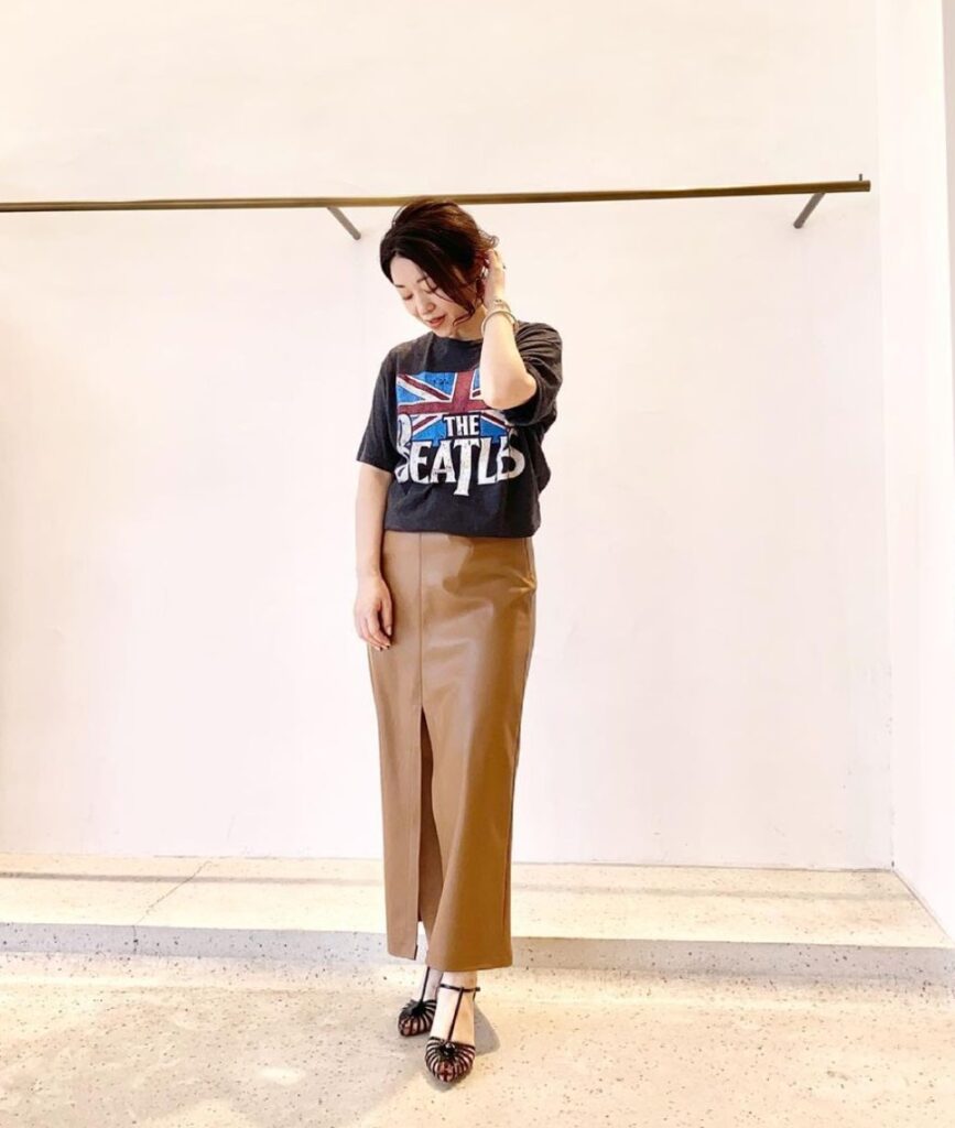 ロングスカート Tシャツ トップスインする しない お手本も Mellow